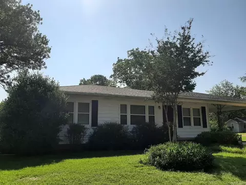 800 N Charles, Searcy, AR 72143