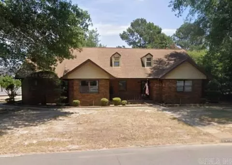 6 River Oaks Blvd, Searcy, AR 72143
