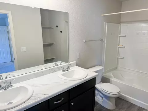 Bath - 1 Winter Valley Cv, Conway, AR 72032 photo 1 of 3