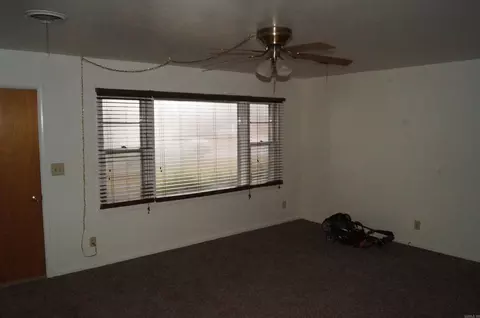 Living - 39 Mohawk, Searcy, AR 72143 photo 1 of 5