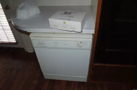 Kitchen - 39 Mohawk, Searcy, AR 72143 photo 5 of 5