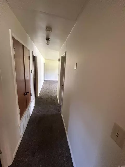 Entry Way - 39 Mohawk, Searcy, AR 72143 photo 1 of 1