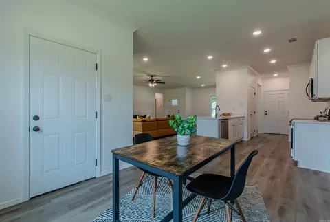400 Genesis Dr, Benton, AR 72015 photo 26