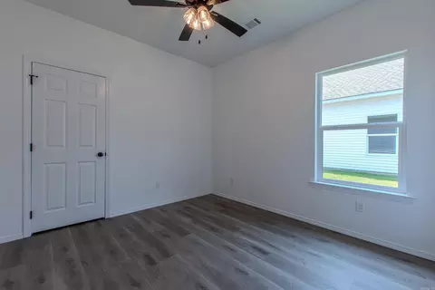 400 Genesis Dr, Benton, AR 72015 photo 36