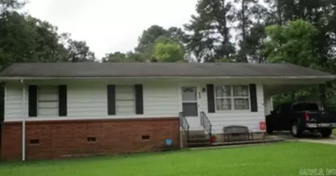 528 E Willis St, Monticello, AR 71655 photo 1