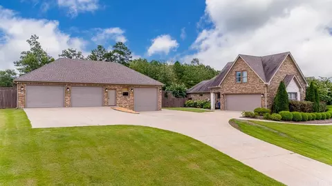 9016 Stone Canyon Dr, Alexander, AR 72002 photo 2