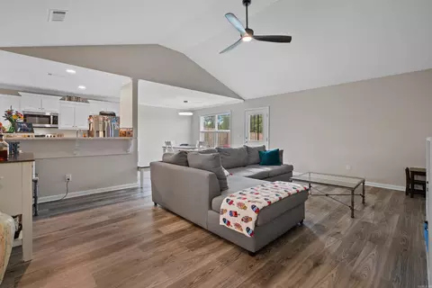 1088 Heritage Way, Benton, AR 72019 photo 17