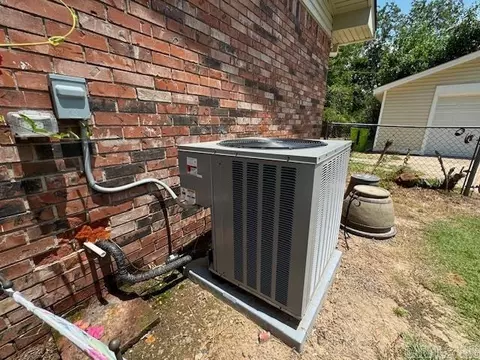 105 Azalea, Lonoke, AR 72086 photo 33