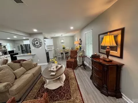 105 Azalea, Lonoke, AR 72086 photo 5