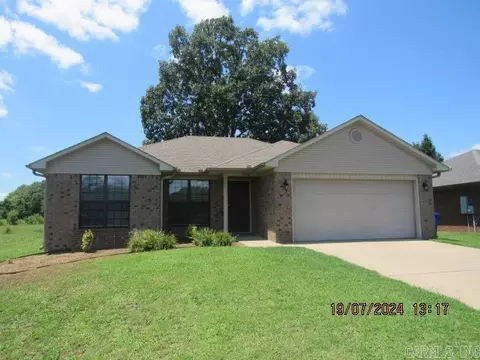 Exterior - 1745 Milestone Dr, Conway, AR 72034 photo 1 of 4