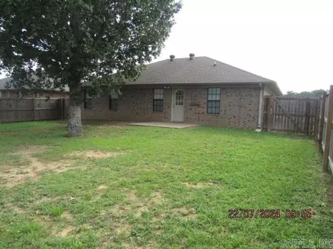 Exterior - 1745 Milestone Dr, Conway, AR 72034 photo 3 of 4