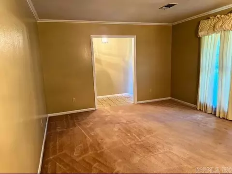 6301 Timber Ridge Dr, Pine Bluff, AR 71603 photo 4
