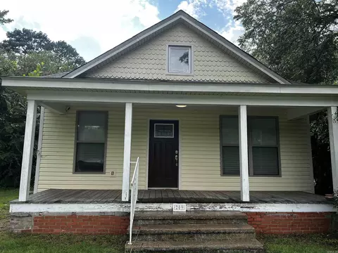 209 N Hickory St, Beebe, AR 72012 photo 1