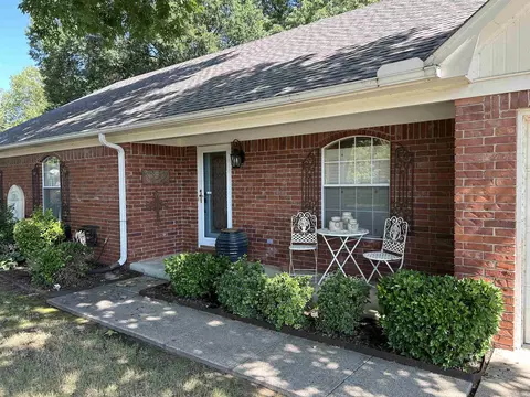 Exterior - 2906 Wicket St, Conway, AR 72034 photo 5 of 9