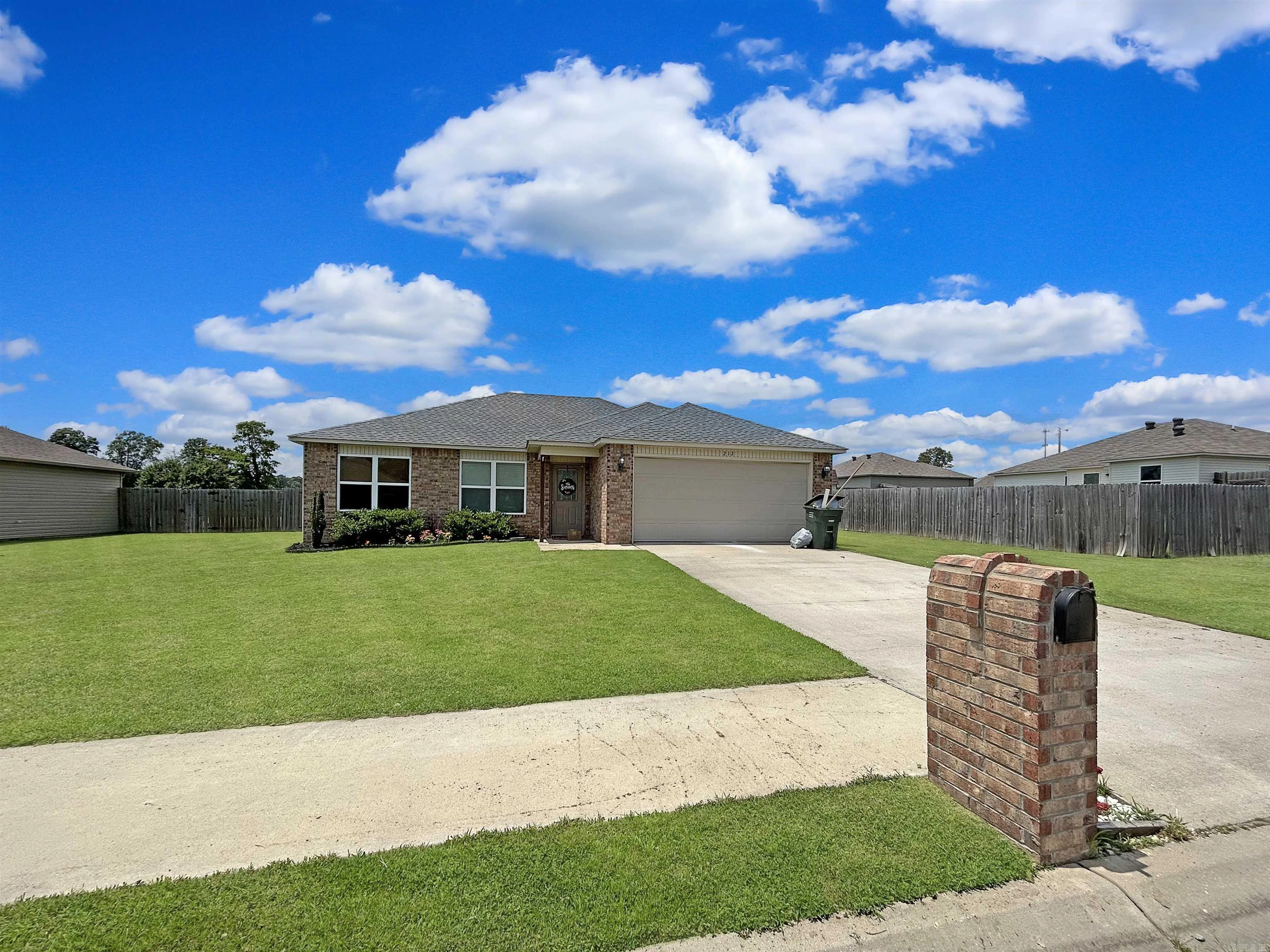 212 Harper Dr  