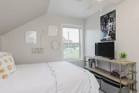 Bedroom - 6012 Centark Ct, Alexander, AR 72002 photo 5 of 5