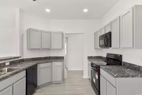 1343 Meadows Dr, Benton, AR 72019 photo 7