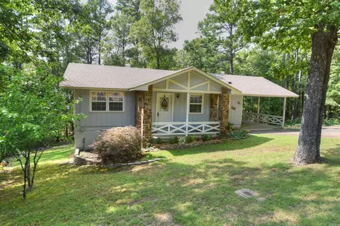 738 Dave Creek Pkwy, Fairfield Bay, AR 72088