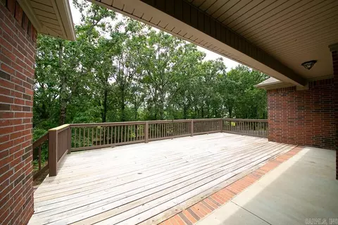 Exterior - 1584 Vista Dr, Cabot, AR 72023 photo 3 of 6
