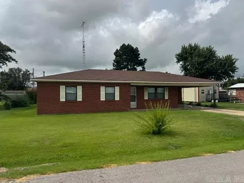 1809 Jay St, Walnut Ridge, AR 72476 photo 1