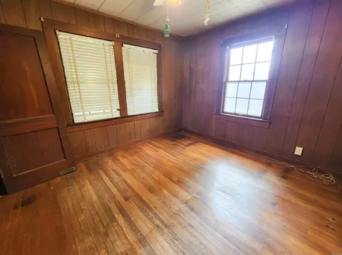 408 W Pine St, Benton, AR 72015 photo 6