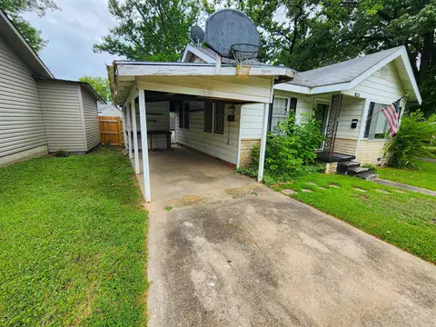 408 W Pine St, Benton, AR 72015 photo 12