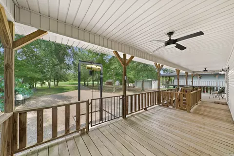 186 Riverview Dr, Horatio, AR 71842 photo 8