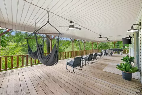 186 Riverview Dr, Horatio, AR 71842 photo 2