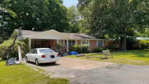 605 Eastwood Dr, Searcy, AR 72143
