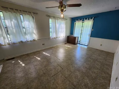 10710 Sharon Dr, Mabelvale, AR 72103 photo 11