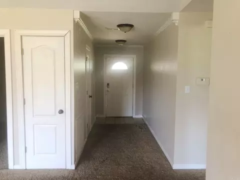 8 Apache Cir, Lonoke, AR 72086 photo 2