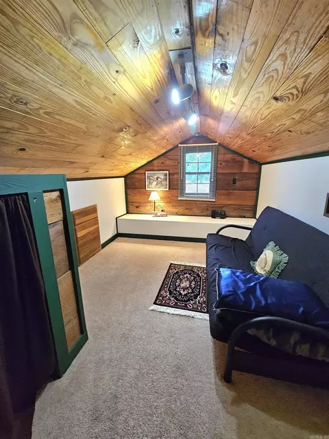 Bedroom - 8610 Scarlett Ln, Pine Bluff, AR 71603 photo 2 of 3