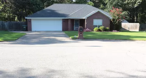 Exterior - 1406 Wild Rose Cir, Conway, AR 72032 photo 1 of 4