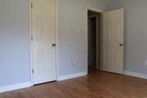 Bedroom - 1406 Wild Rose Cir, Conway, AR 72032 photo 4 of 6