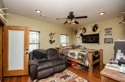 Bedroom - 77 Reed Rd, Greenbrier, AR 72058 photo 4 of 7
