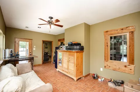 Entry Way - 77 Reed Rd, Greenbrier, AR 72058 photo 2 of 3