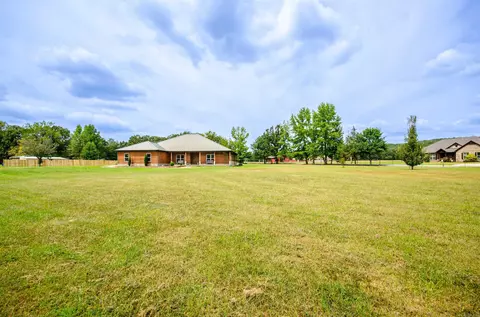 Exterior - 77 Reed Rd, Greenbrier, AR 72058 photo 7 of 8