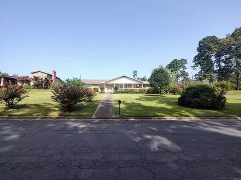 933 Ridgeview Rd, Camden, AR 71701 photo 2