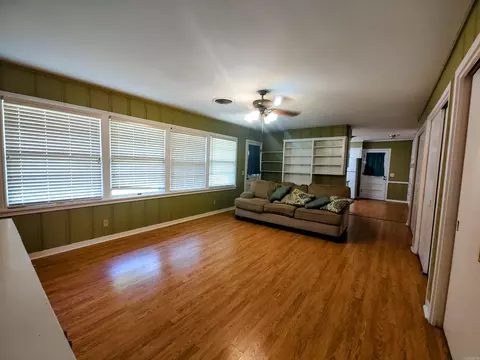 933 Ridgeview Rd, Camden, AR 71701 photo 9