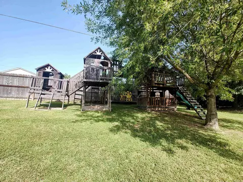 933 Ridgeview Rd, Camden, AR 71701 photo 23