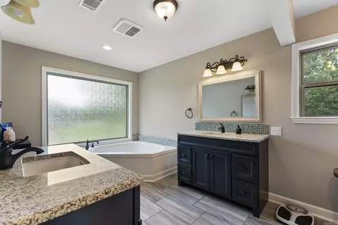 37 N Coran Dr, Conway, AR 72032 photo 34