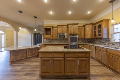 Kitchen - 248 W Crestside Dr, Alexander, AR 72002 photo 1 of 2