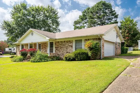 901 Pine Forest Dr, Benton, AR 72019 photo 2