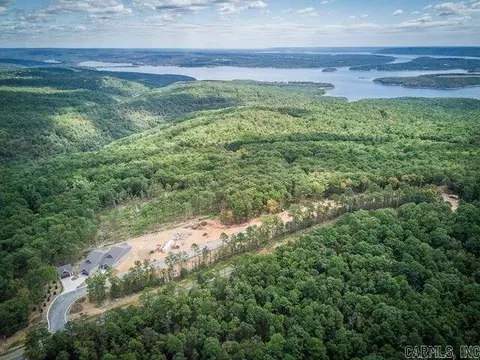 119 Osage Point Dr, Fairfield Bay, AR 72088