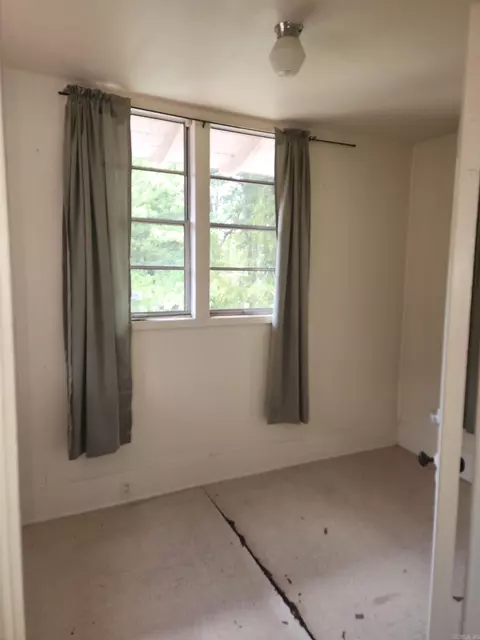 Bedroom - 3516 S Cherry St, Pine Bluff, AR 71603 photo 1 of 2
