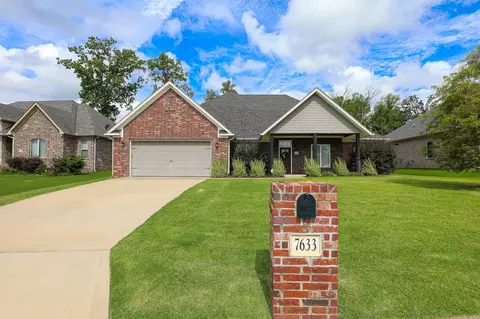 Exterior - 7633 S Shoreline Blvd, Benton, AR 72019 photo 1 of 9