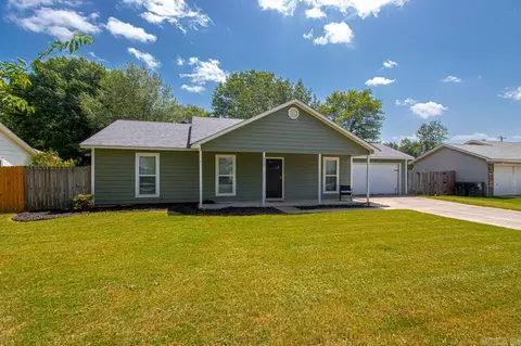 705 Bryant Meadows Dr, Bryant, AR 72022 photo 3
