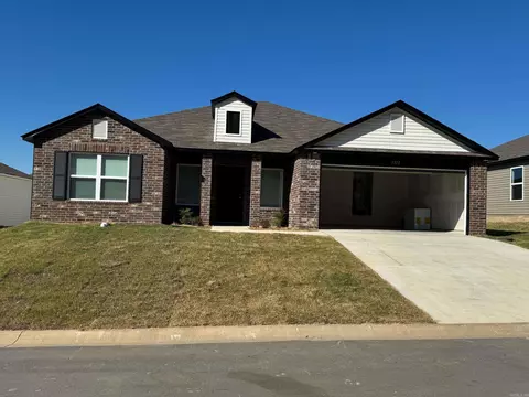 1311 Meadows Dr, Benton, AR 72019 photo 1