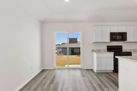 3145 Emerald Park Trl, Bauxite, AR 72011 photo 8