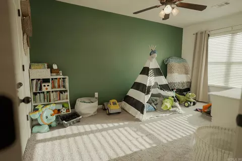 Bedroom - 2009 Dandelion Dr, Benton, AR 72019 photo 3 of 4